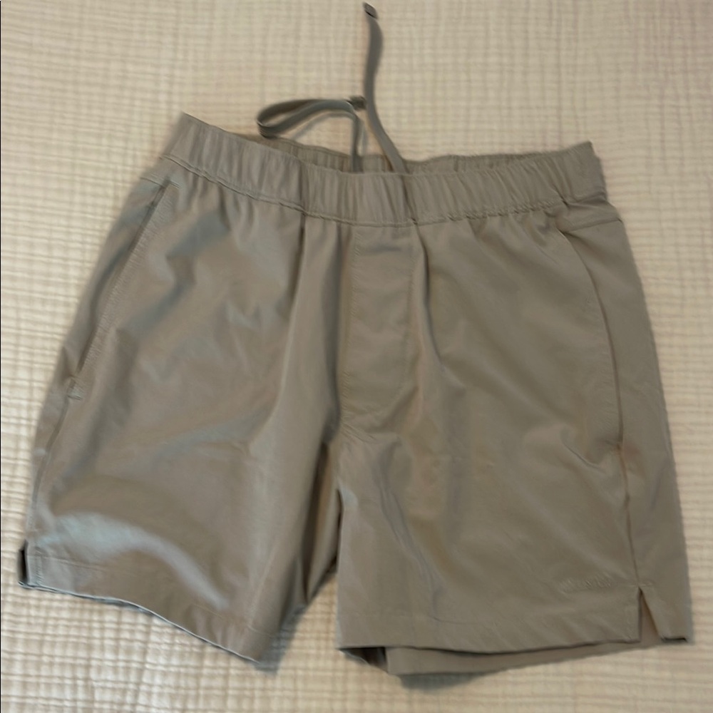 Hollister Tan Athletic Shorts Size XS